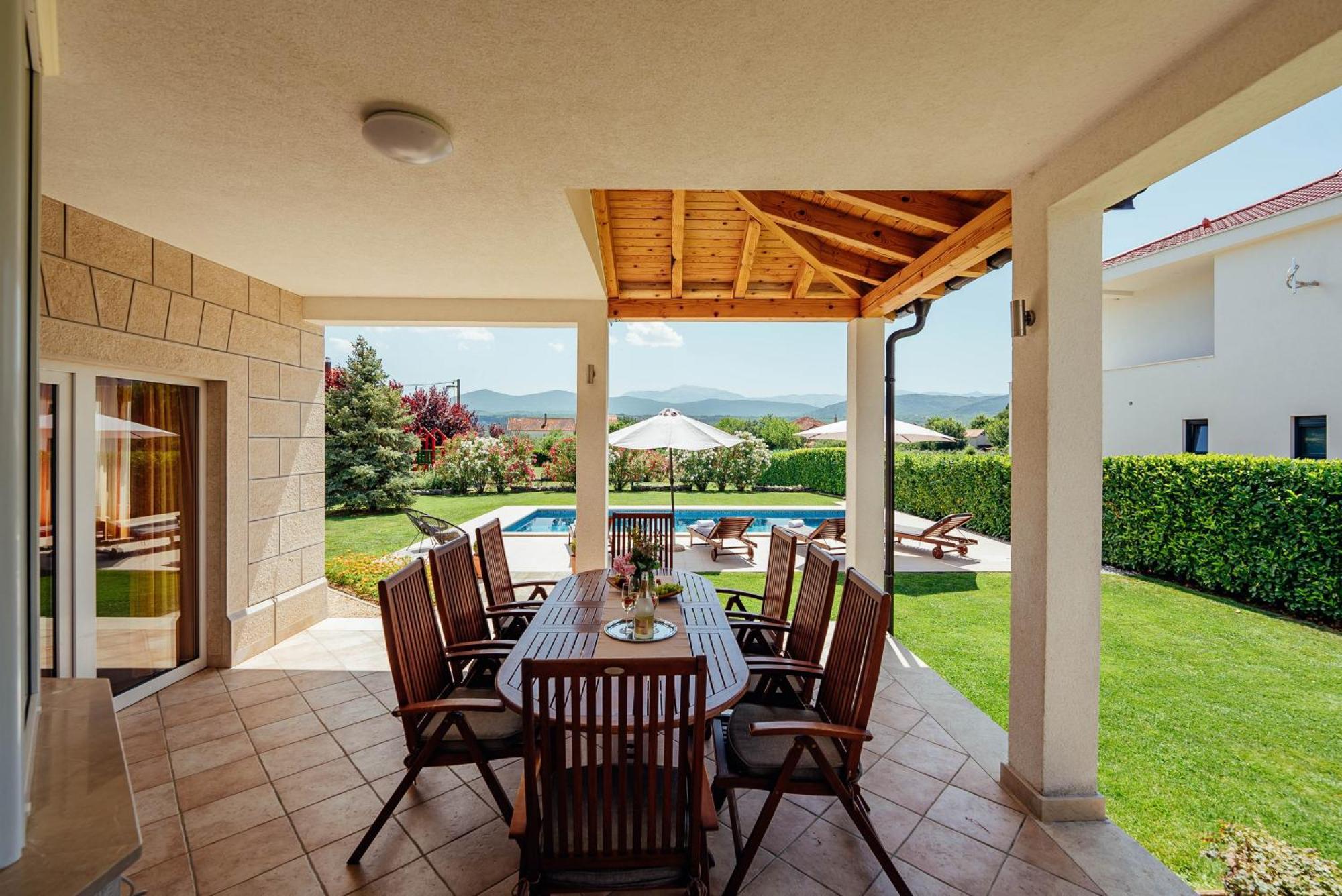 Villa Latica Donji Proložac Eksteriør bilde