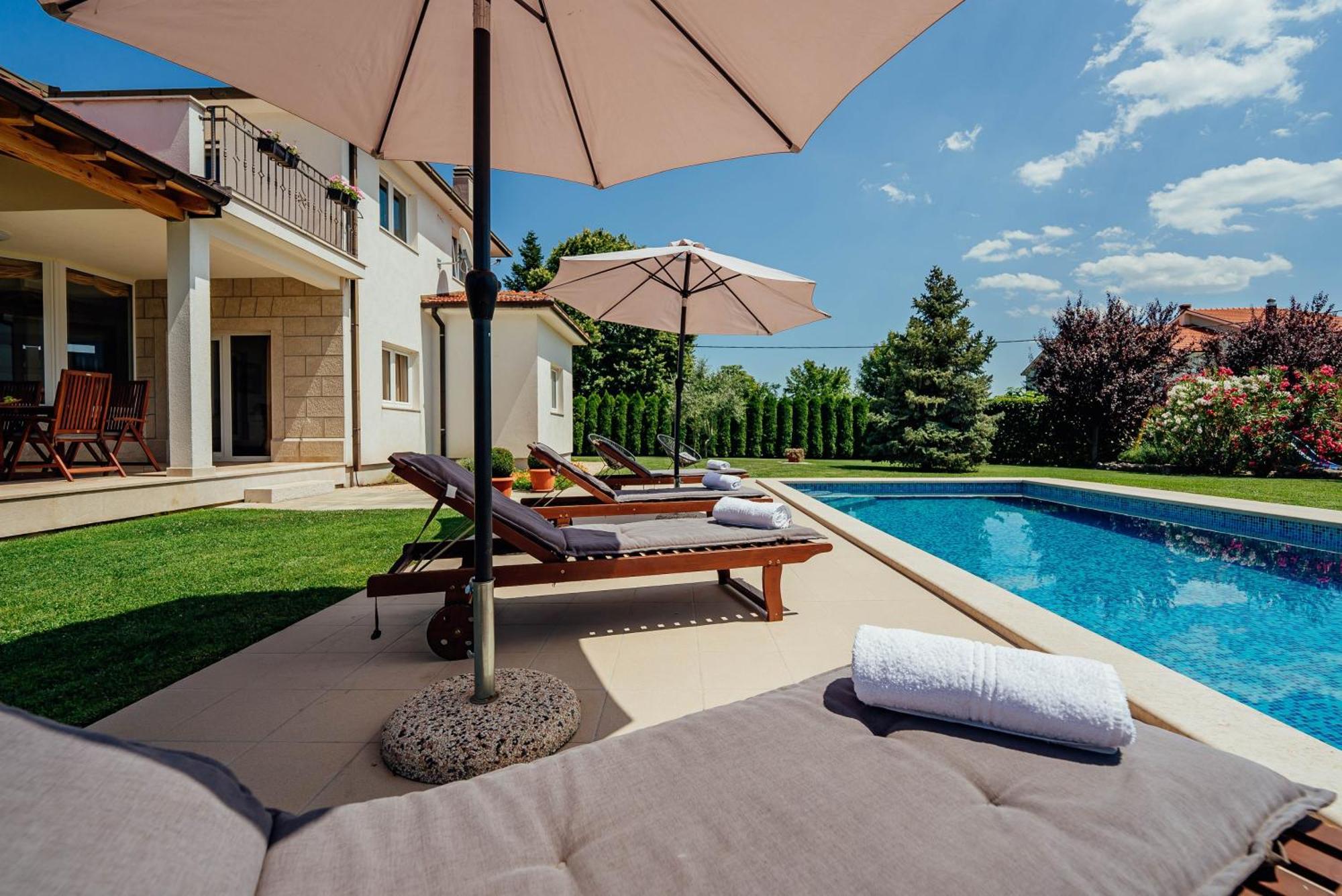 Villa Latica Donji Proložac Eksteriør bilde
