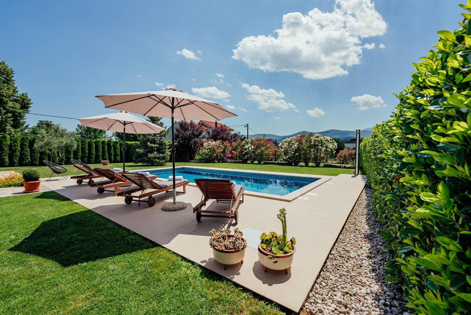 Villa Latica Donji Proložac Eksteriør bilde